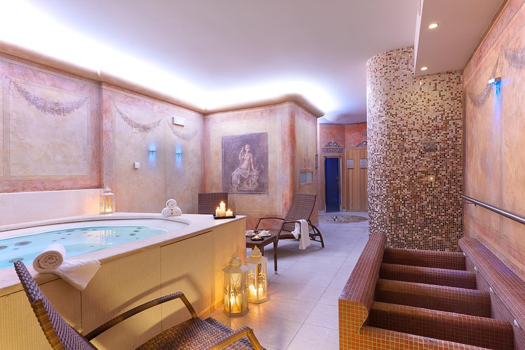 Affittacamere Boutique Room Верона Экстерьер фото