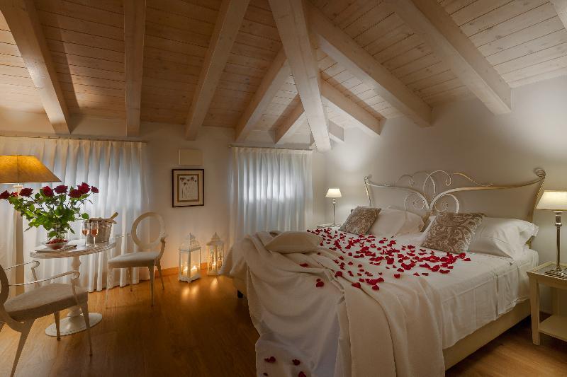 Affittacamere Boutique Room Верона Экстерьер фото